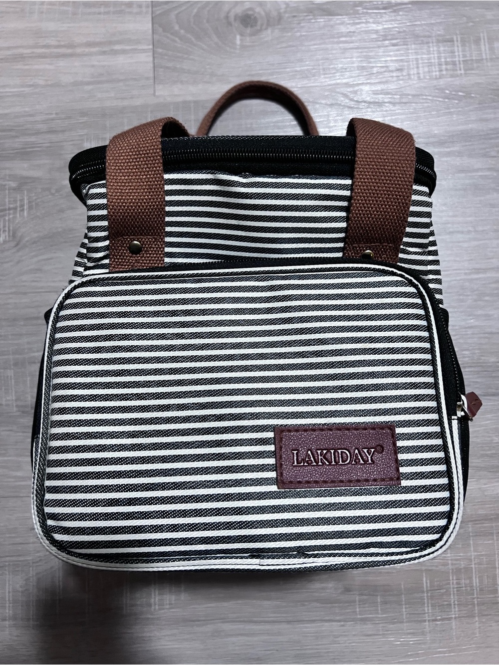 ✨Black & White Striped Lunch Box with Brown Accents